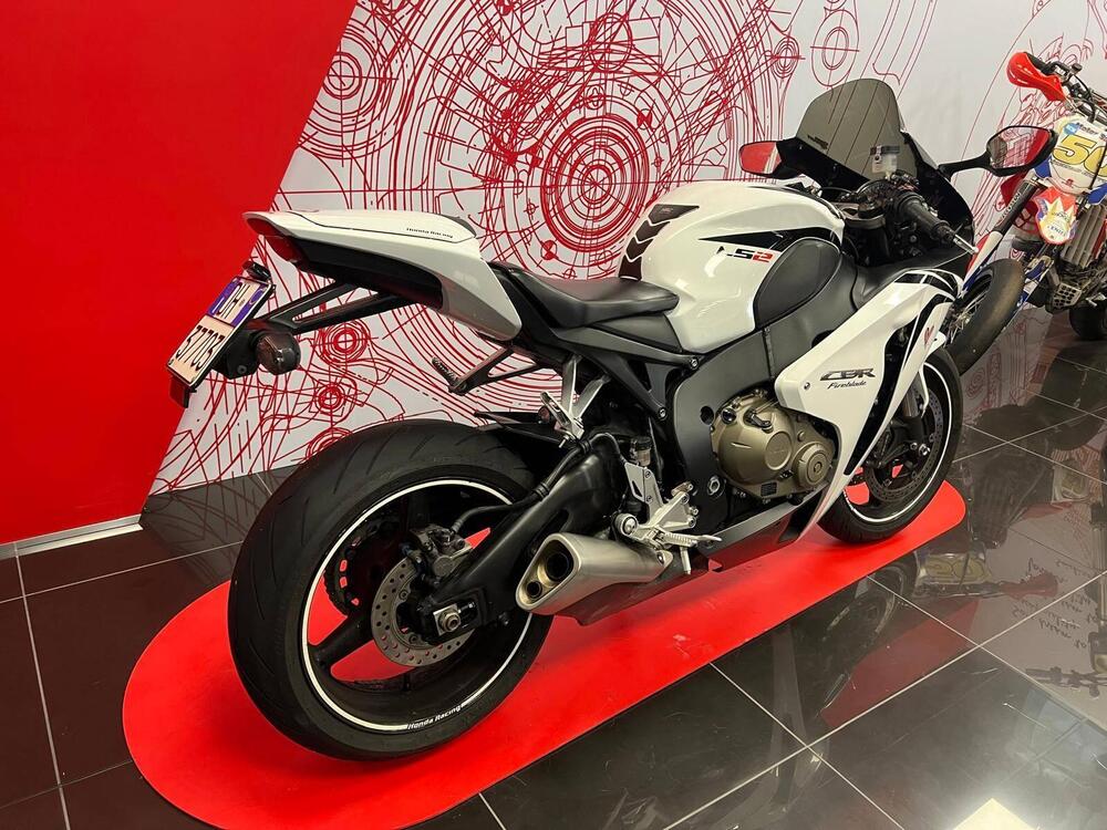 Honda CBR 1000 RR Fireblade (2008 - 11) (5)