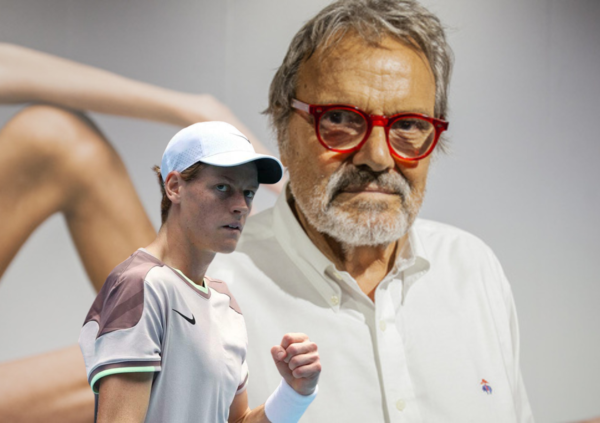 Oliviero Toscani: &ldquo;Sinner non &egrave; italiano. E quando lo vedo...&rdquo;. Jannik gli risponde dagli Us Open, ma...