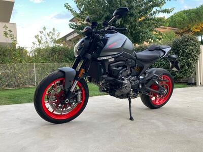 Ducati Monster 937 (2021 - 25) usata