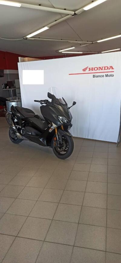 Yamaha T-Max 530 SX (2017 - 19) usata