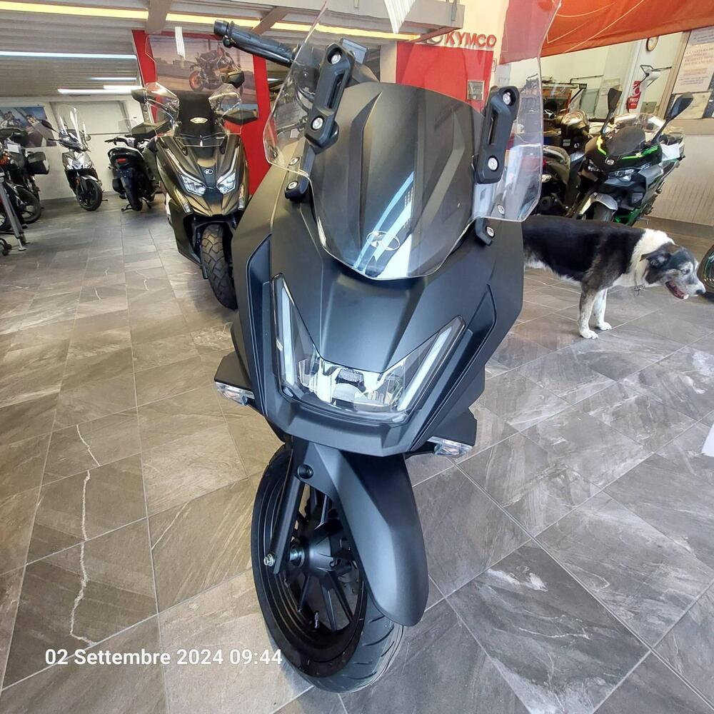 Kymco Skytown 125i (2024 - 25) (4)