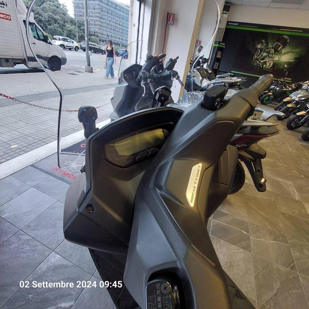 Kymco Skytown 125i (2024 - 25) (7)