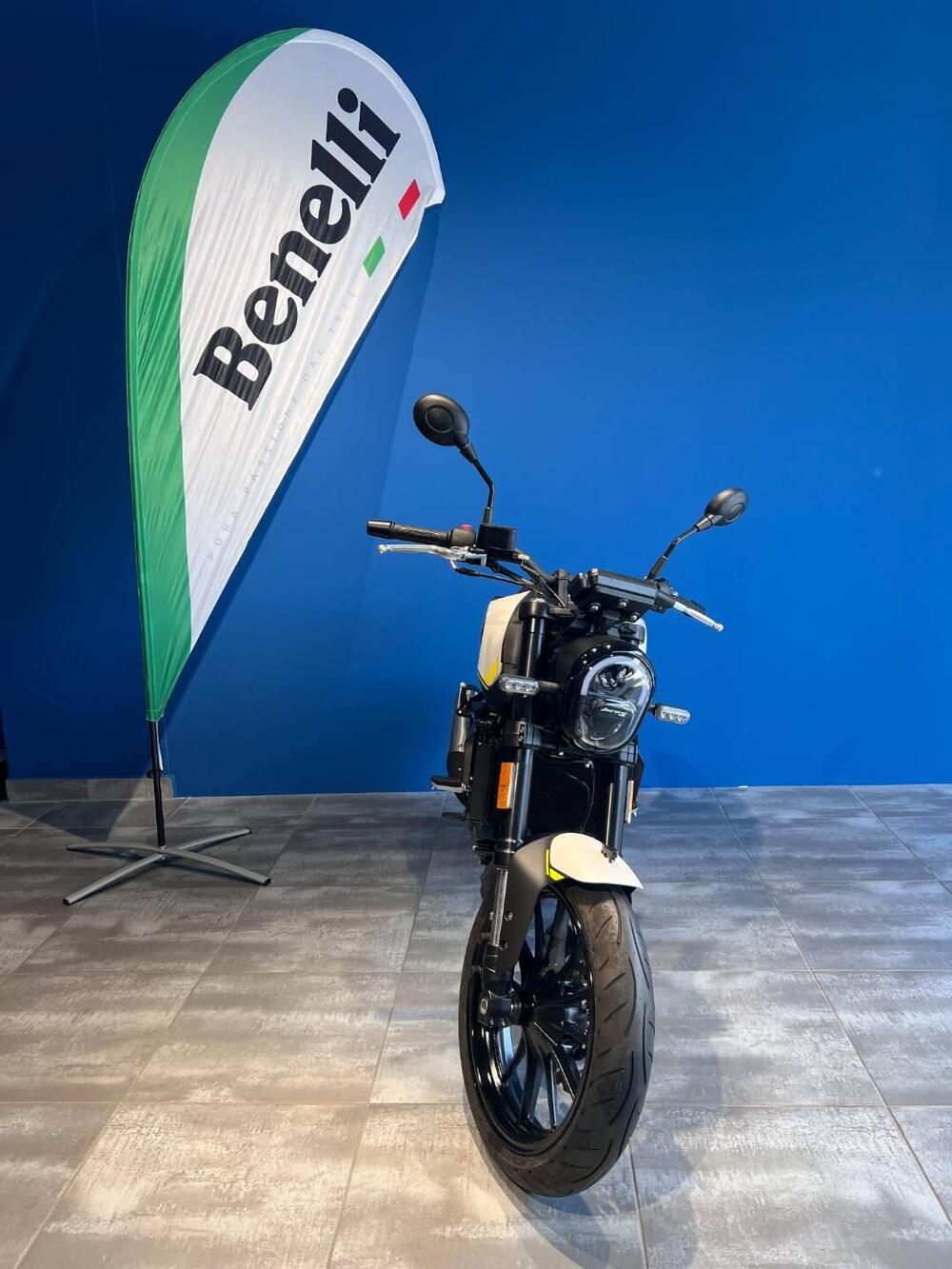 Benelli Leoncino 250 (2021 - 25) (8)