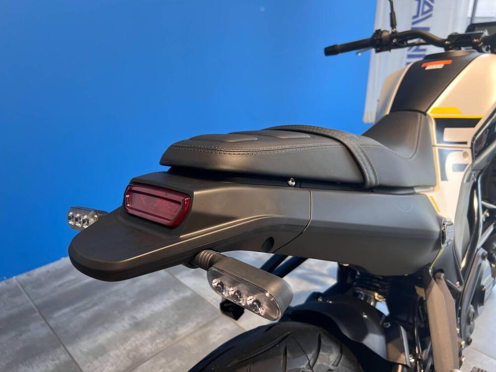 Benelli Leoncino 250 (2021 - 25) (5)