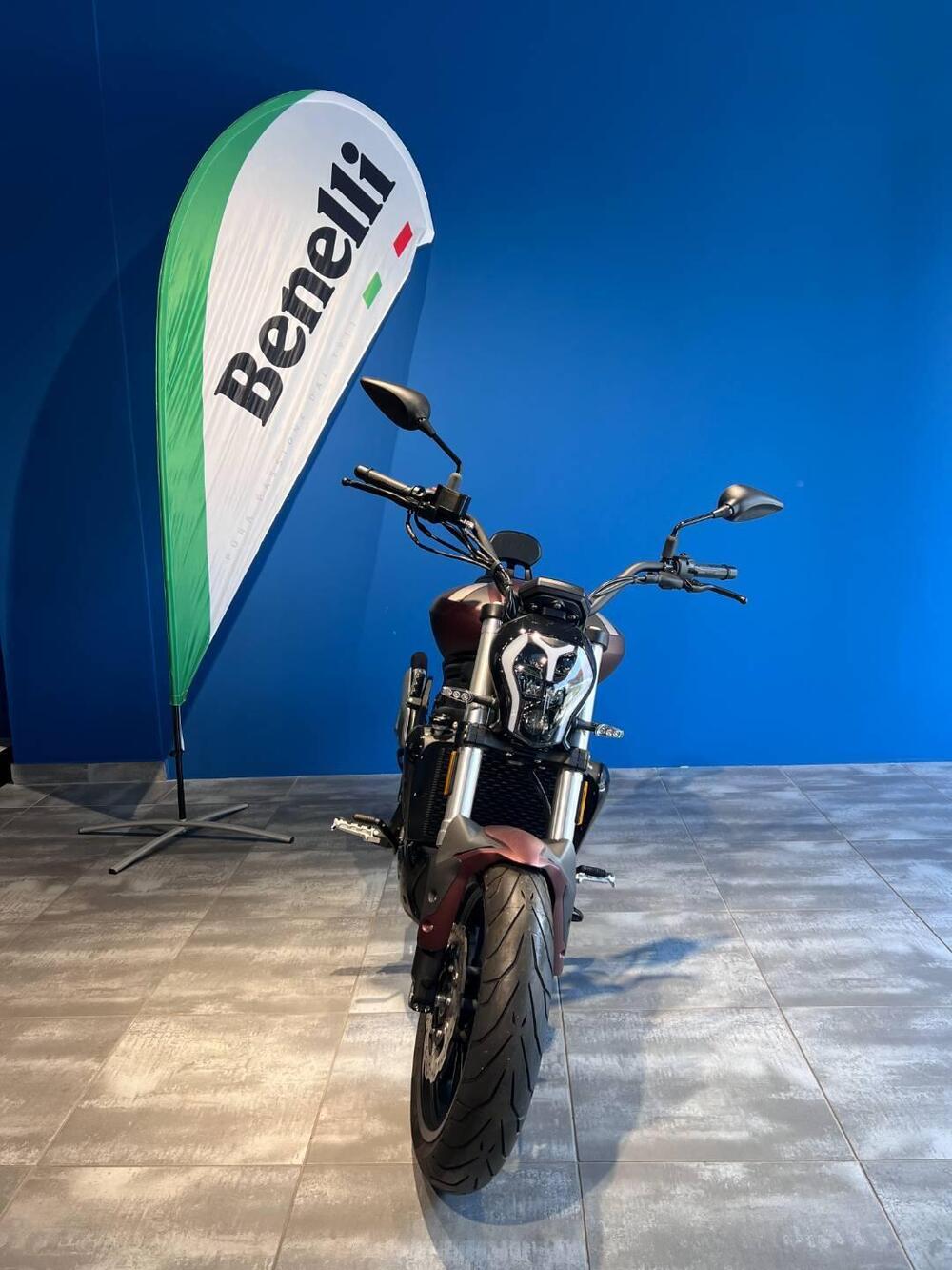 Benelli 502 C (2021 - 25) (10)