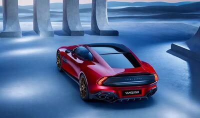 Aston Martin Vanquish: il ritorno dell'auto di James Bond pi&ugrave; potente che mai col 12V 