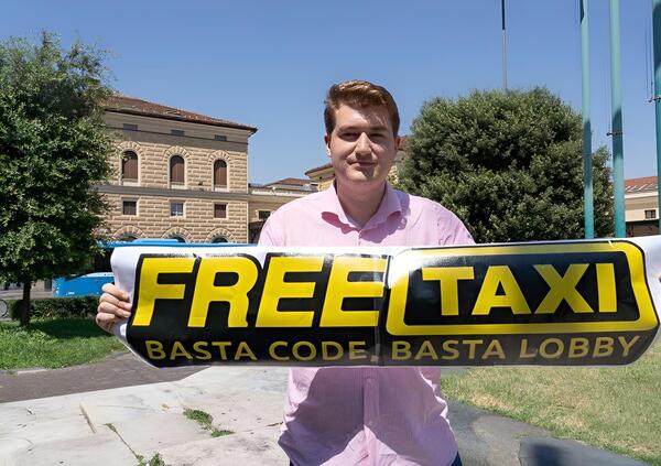 I tassisti da &ldquo;lobby&rdquo; si sono trasformati in &ldquo;banda&rdquo;? Matteo Hallissey (Radicali italiani) aggredito a Roma: &ldquo;Questa &egrave; la realt&agrave; dei taxi: truffe continue, una violenza inaudita e&hellip;&rdquo;. Ma le tasse?