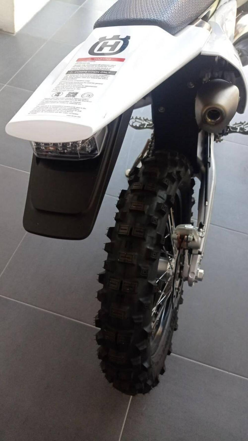 Husqvarna TE 125 (2025) (4)