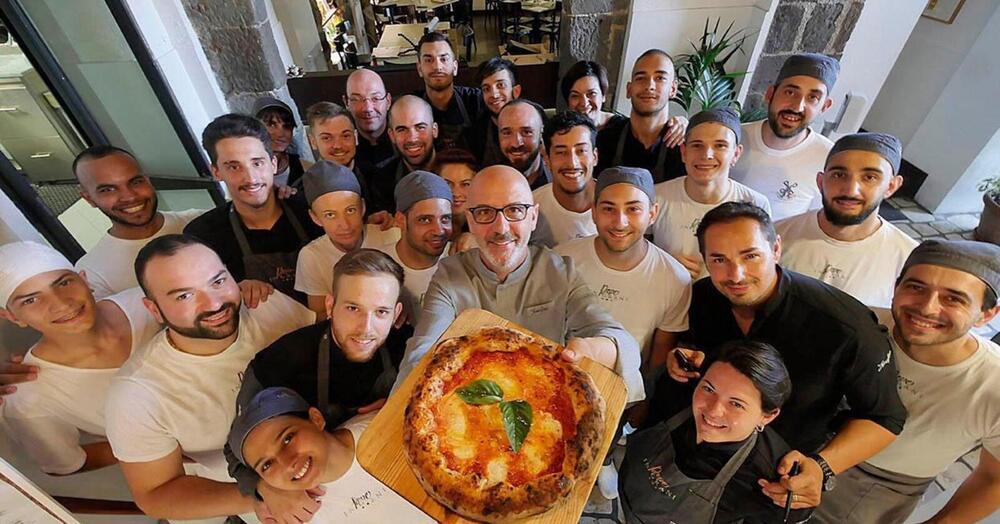 Siamo andati a mangiare da Pepe in grani la &ldquo;pizza migliore del mondo&rdquo;. E Franco ci ha spiegato: &ldquo;La margherita sbagliata imitata da tutti&rdquo;. Ma ne vale la pena? E a proposito del food su Instagram&hellip;