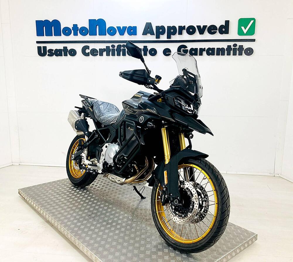 Voge Valico 900DSX (2024 - 26) (3)