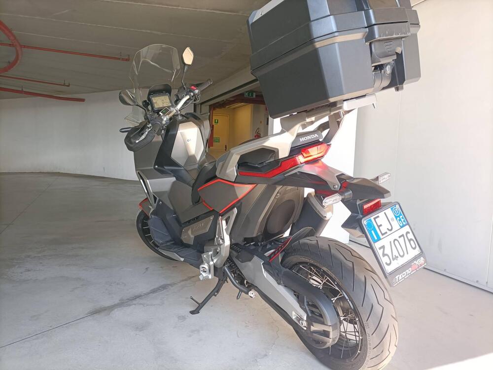 Honda X-ADV 750 (2017) (6)