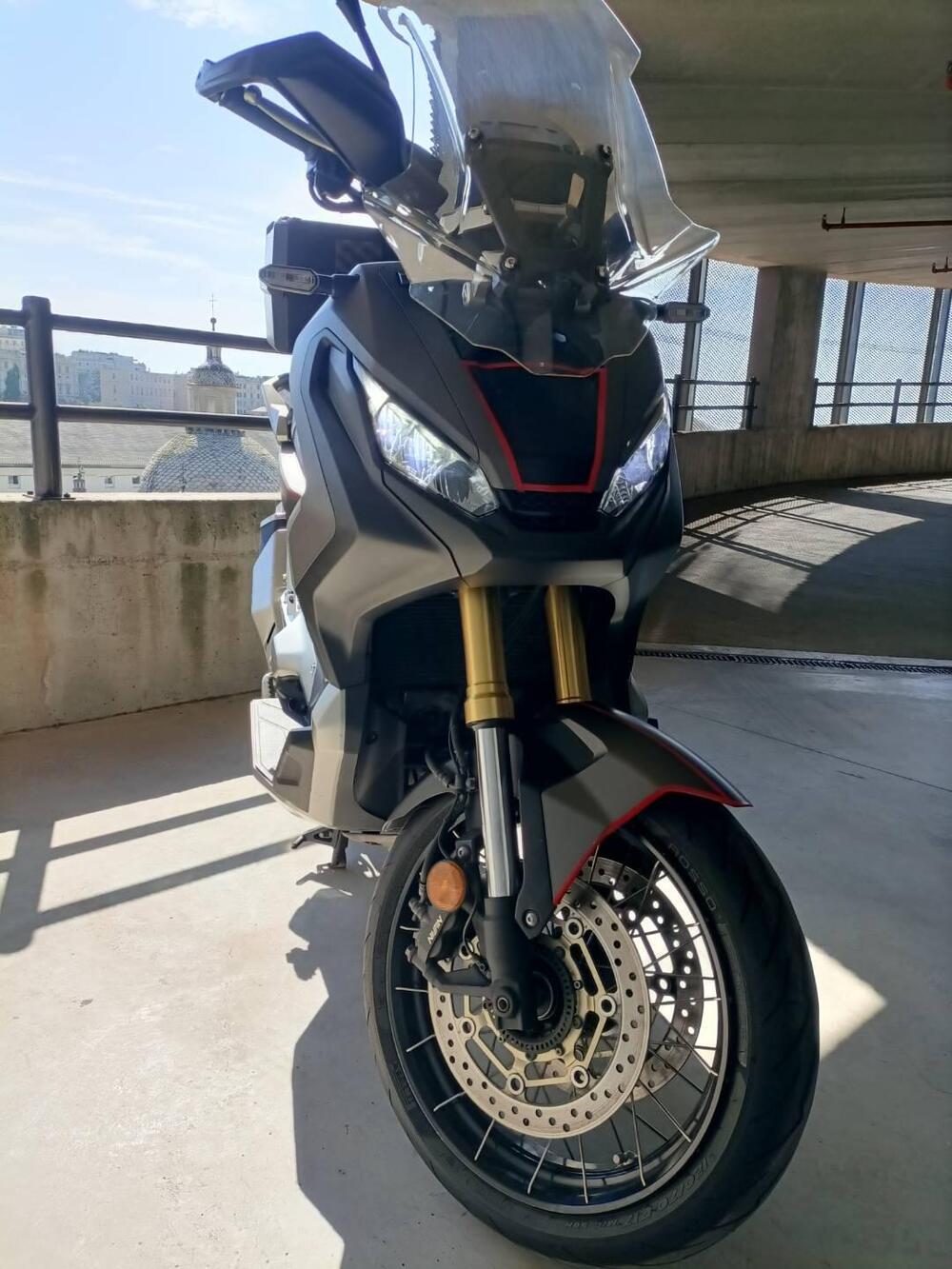 Honda X-ADV 750 (2017) (9)