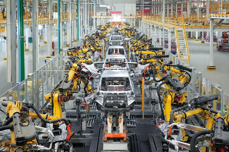 Una fabbrica della BYD in Cina