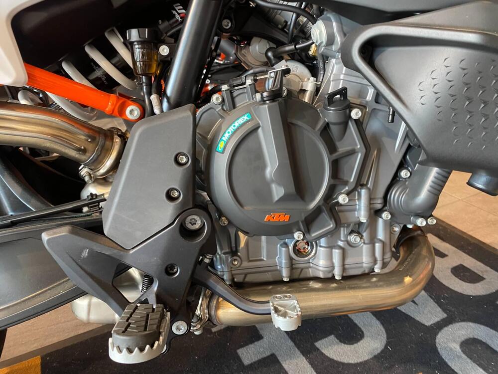 KTM 890 SMT (2023 - 26) (6)