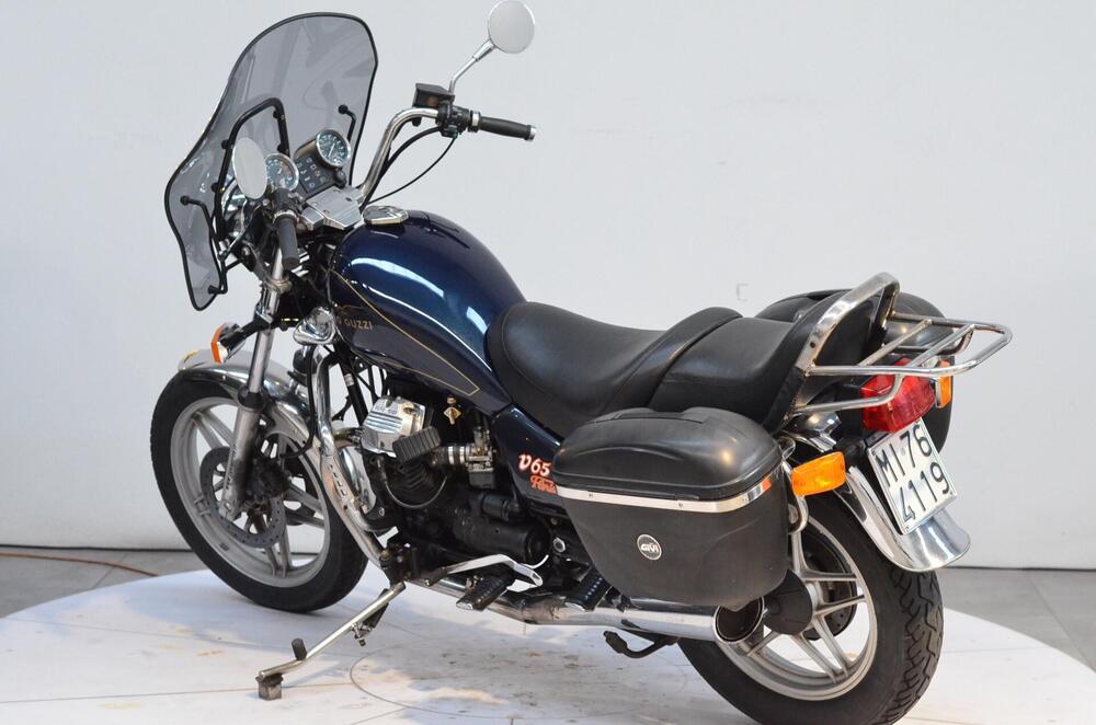 Moto Guzzi V 65 Florida (15)