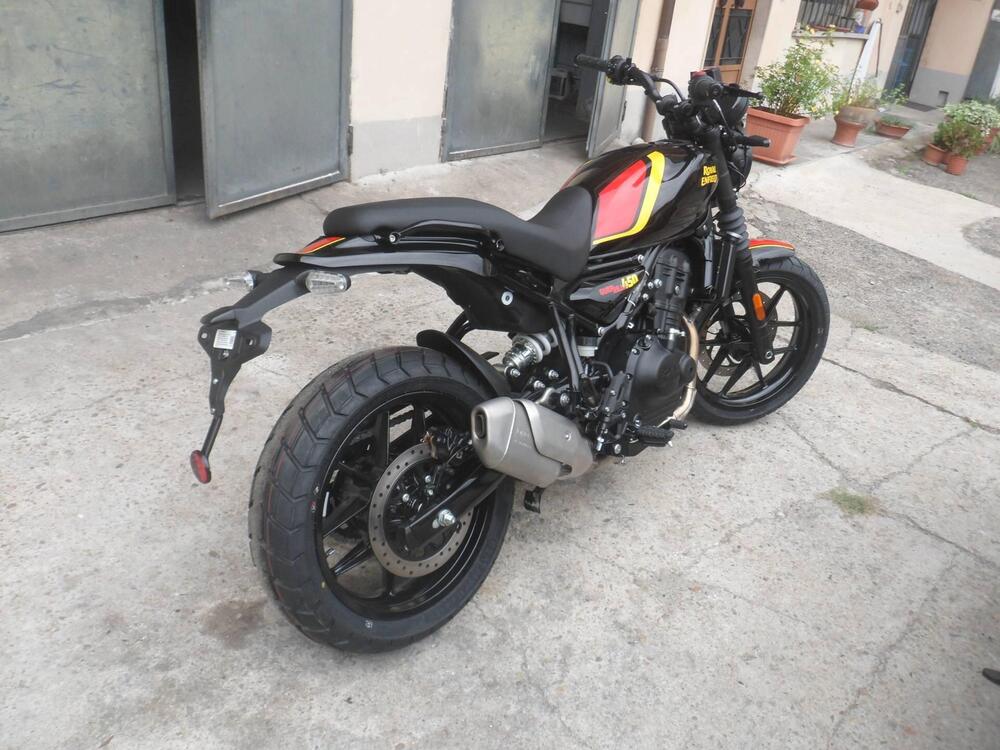 Royal Enfield Guerrilla 450 (2024 - 25) (3)