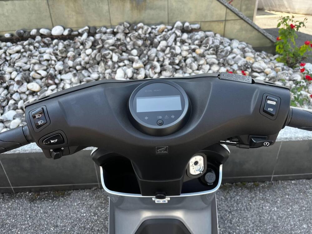 Honda EM1 e (2023 - 25) (3)