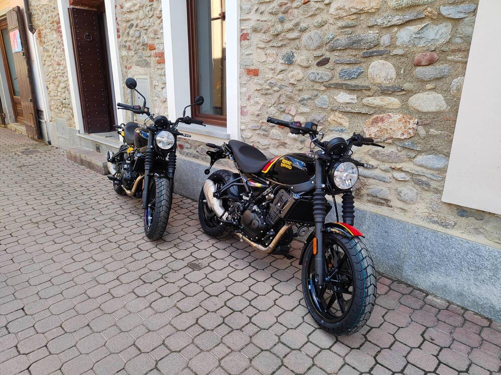 Royal Enfield Guerrilla 450 (2024 - 25) (4)