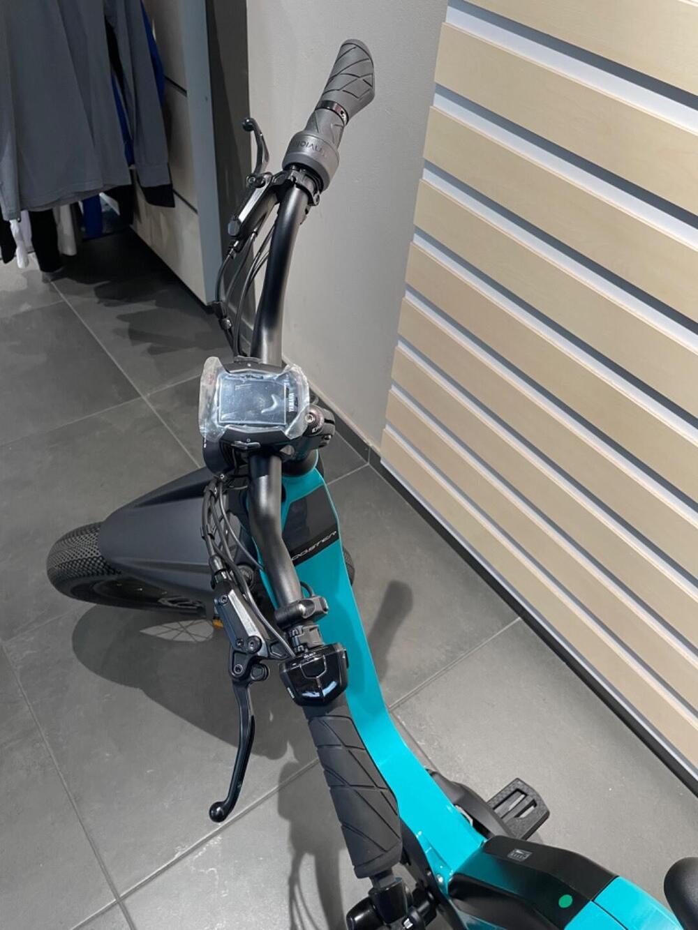 BICICLETTA BOOSTER EASY YAMAHA (3)