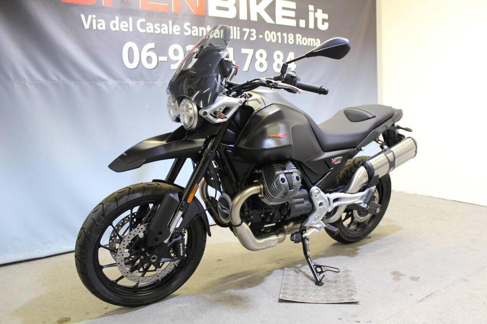 Moto Guzzi V85 Strada (2024 - 25) (13)