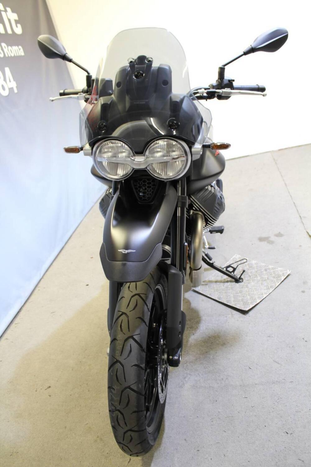 Moto Guzzi V85 Strada (2024 - 25) (14)