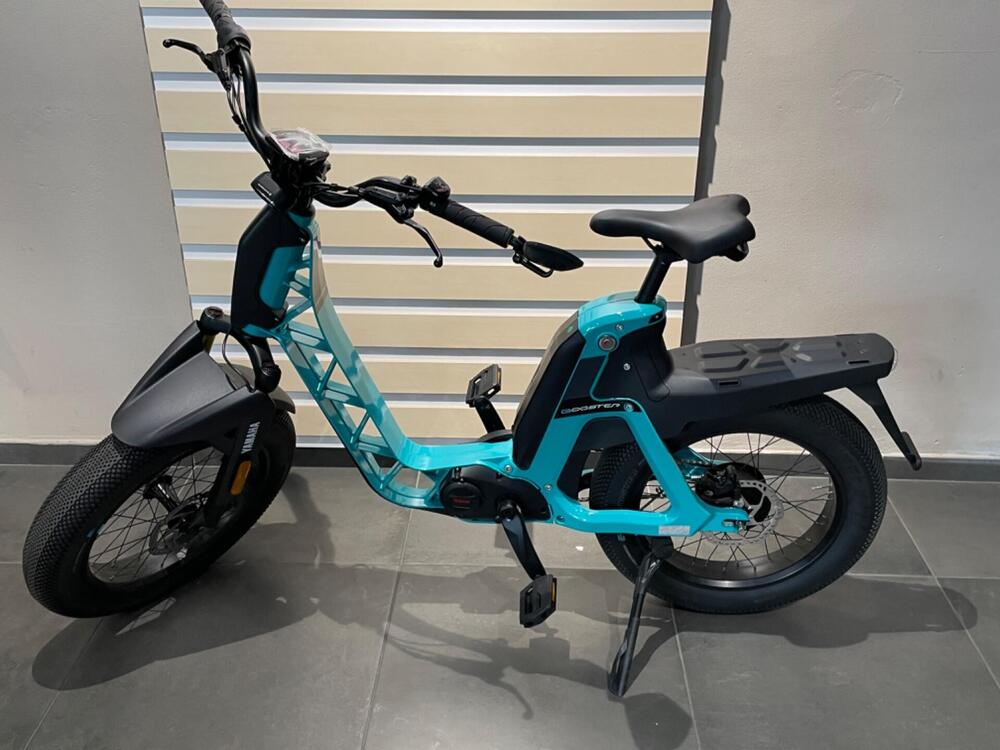 BICICLETTA BOOSTER EASY YAMAHA (5)
