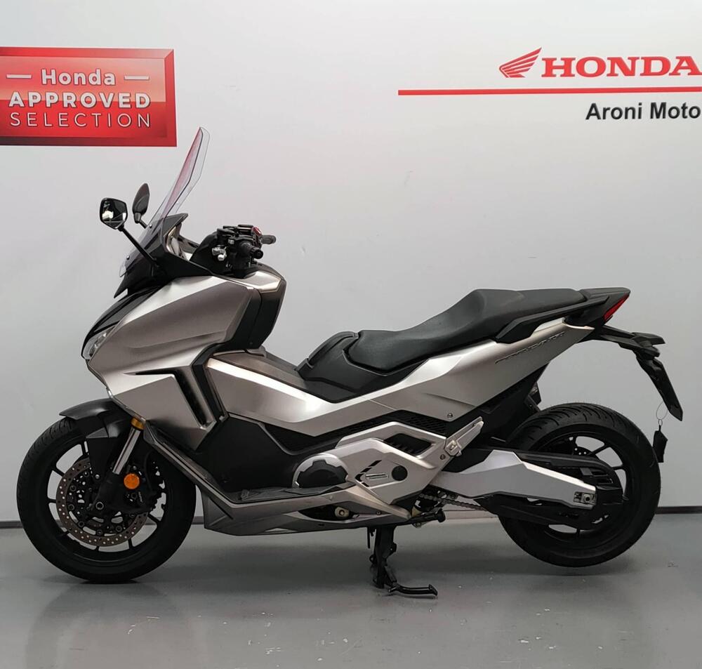Honda Forza 750 DCT (2021 - 24) (3)