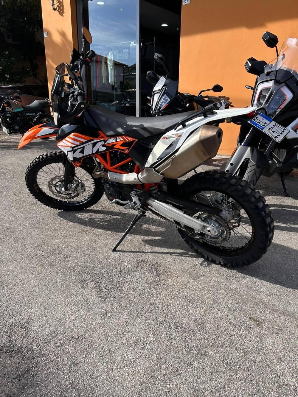 KTM 690 Enduro R (2012 - 17) (3)