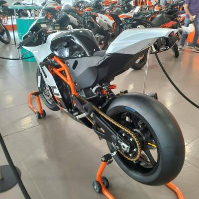 KTM RC 8C 890 (2024) nuova