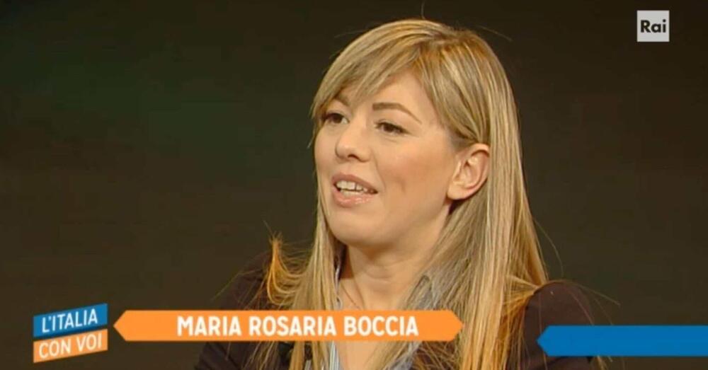 Maria Rosaria Boccia prima di Sangiuliano: quando in Rai si presentava come &ldquo;stilista pompeiana&rdquo; e diceva &ldquo;organizzo Fashion Week e Pitti Uomo, i miei abiti anche a Sanremo&rdquo; [VIDEO]