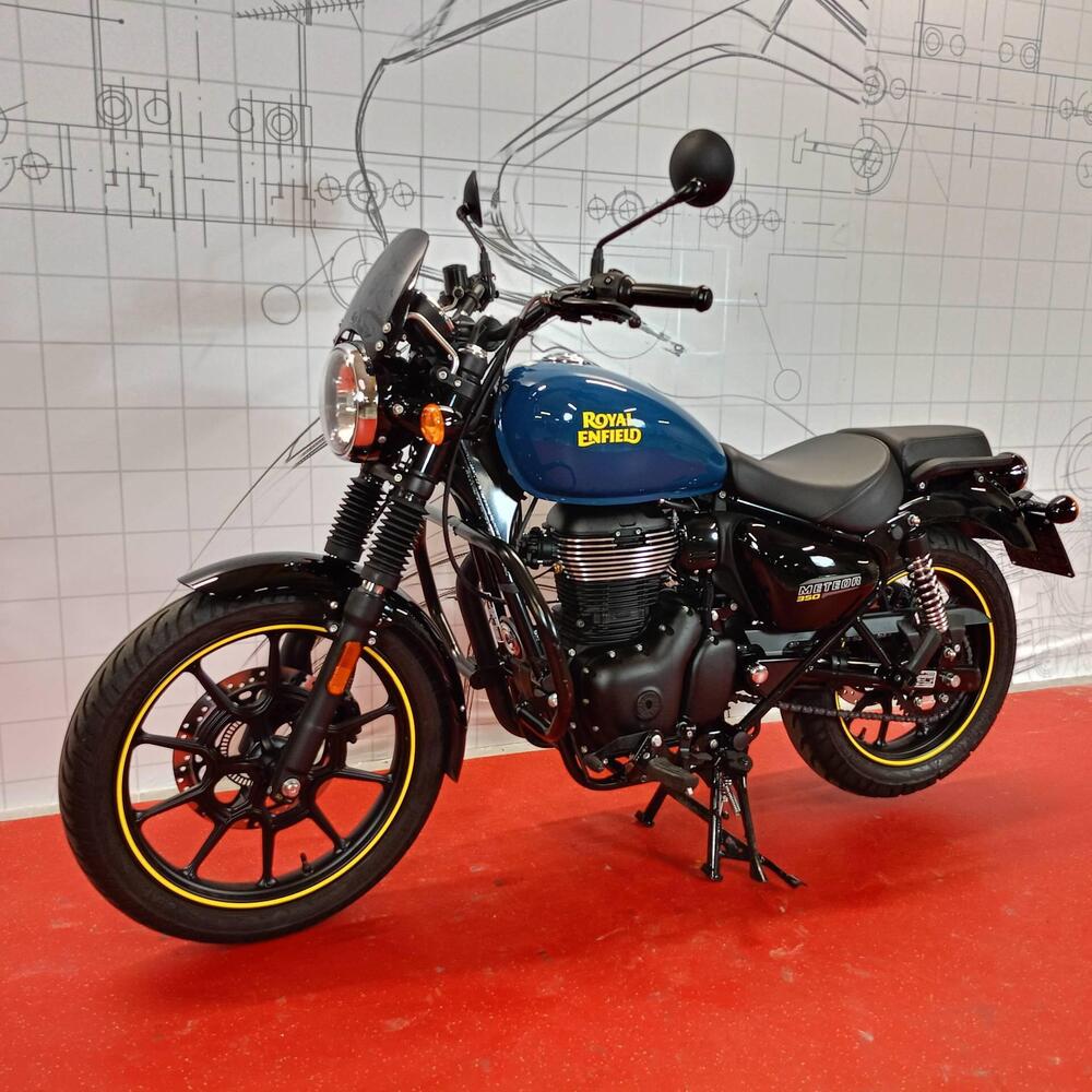 Royal Enfield Meteor 350 (2021 - 26) (6)