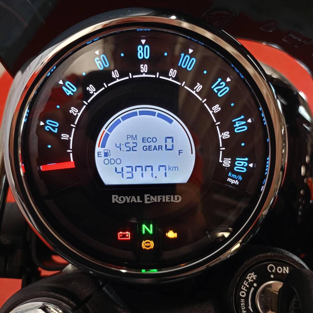 Royal Enfield Meteor 350 (2021 - 26) (9)