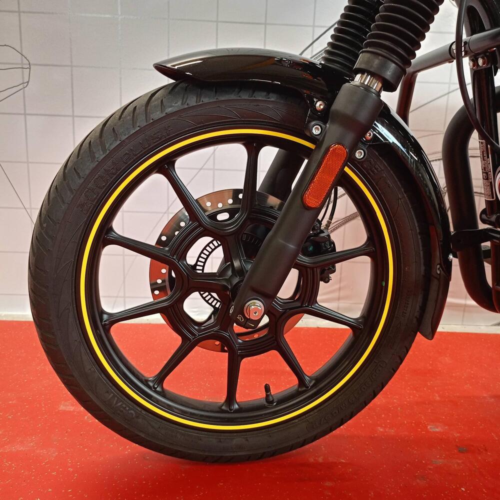 Royal Enfield Meteor 350 (2021 - 26) (16)