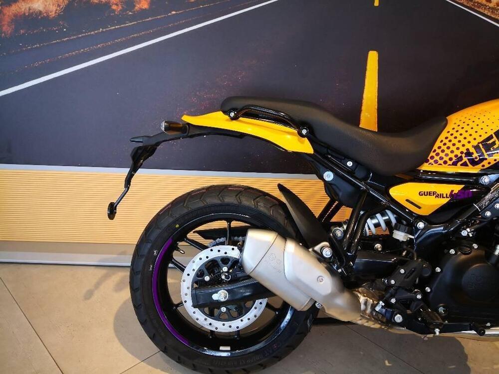 Royal Enfield Guerrilla 450 (2024 - 26) (5)