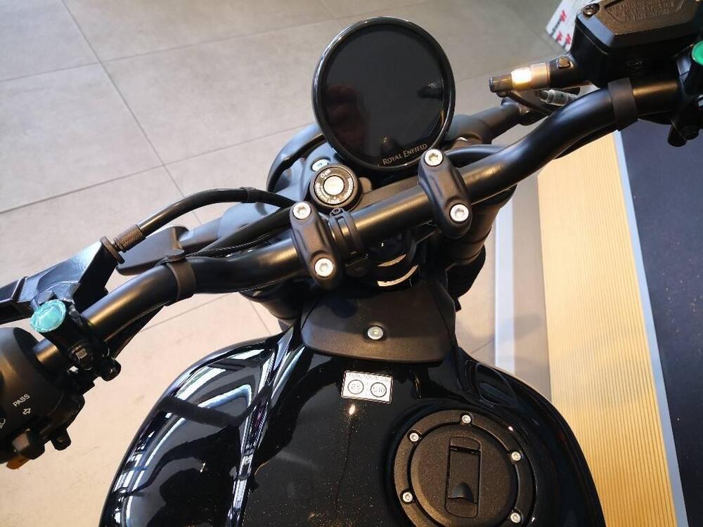 Royal Enfield Guerrilla 450 (2024 - 26) (12)