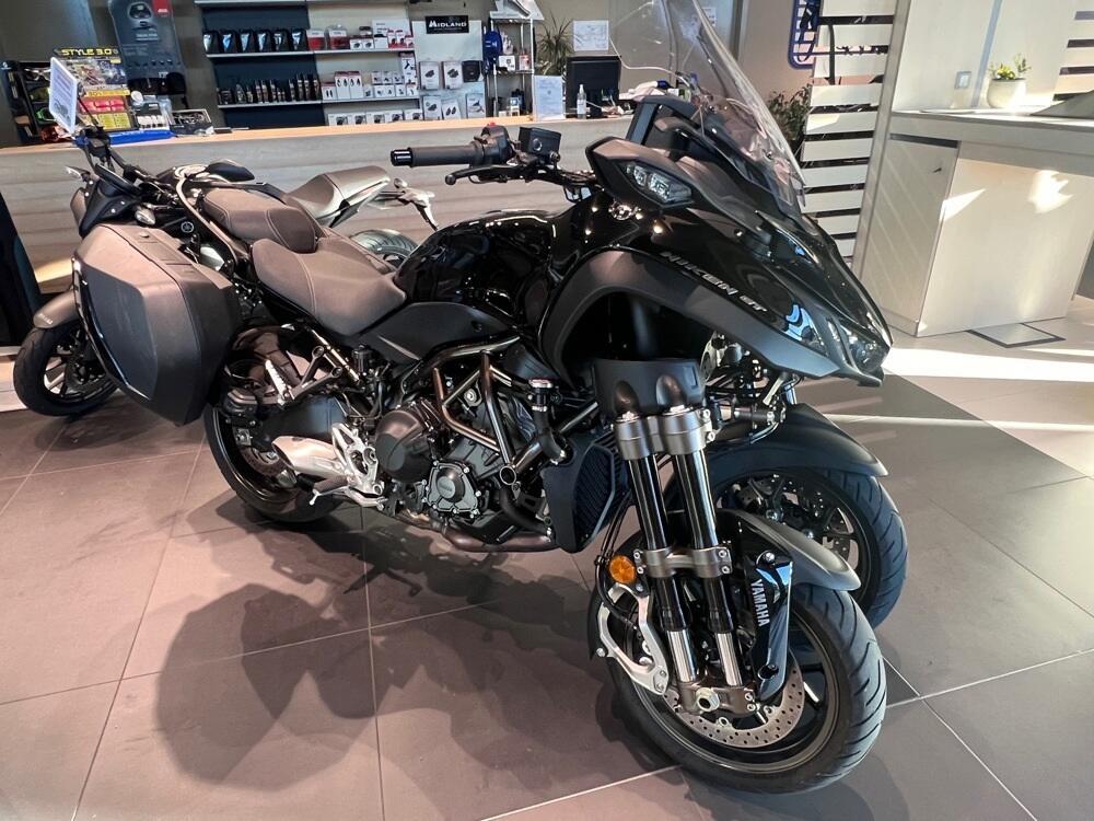 Yamaha Niken 890 GT (2023 - 25) (5)