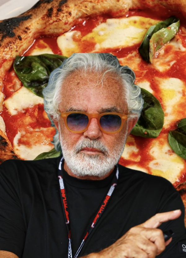 Crazy Pizza, Briatore sfida Napoli anche sulla scaramanzia: ecco quando apre il suo nuovo locale con margherita a 17 euro