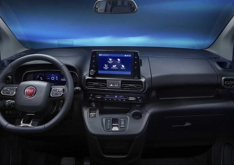 Fiat Doblò Passo Lungo (2024-->>) (12)