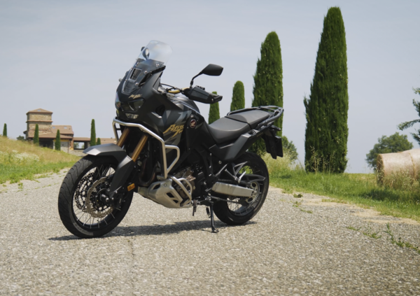 Honda Africa Twin Adventure Sports 2024: la regina non molla!