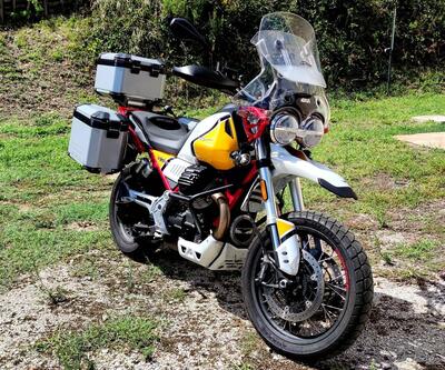 Moto Guzzi V85 TT Evocative Graphics (2019 - 20) usata
