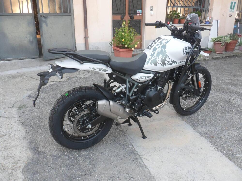 Royal Enfield Himalayan 450 (2024 - 25) (3)