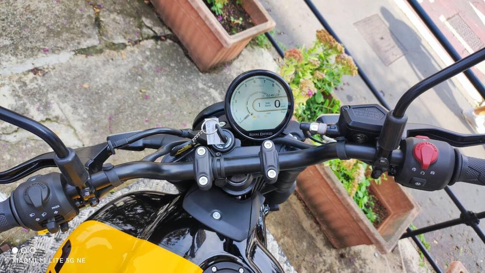 Royal Enfield Guerrilla 450 (2024 - 26) (6)