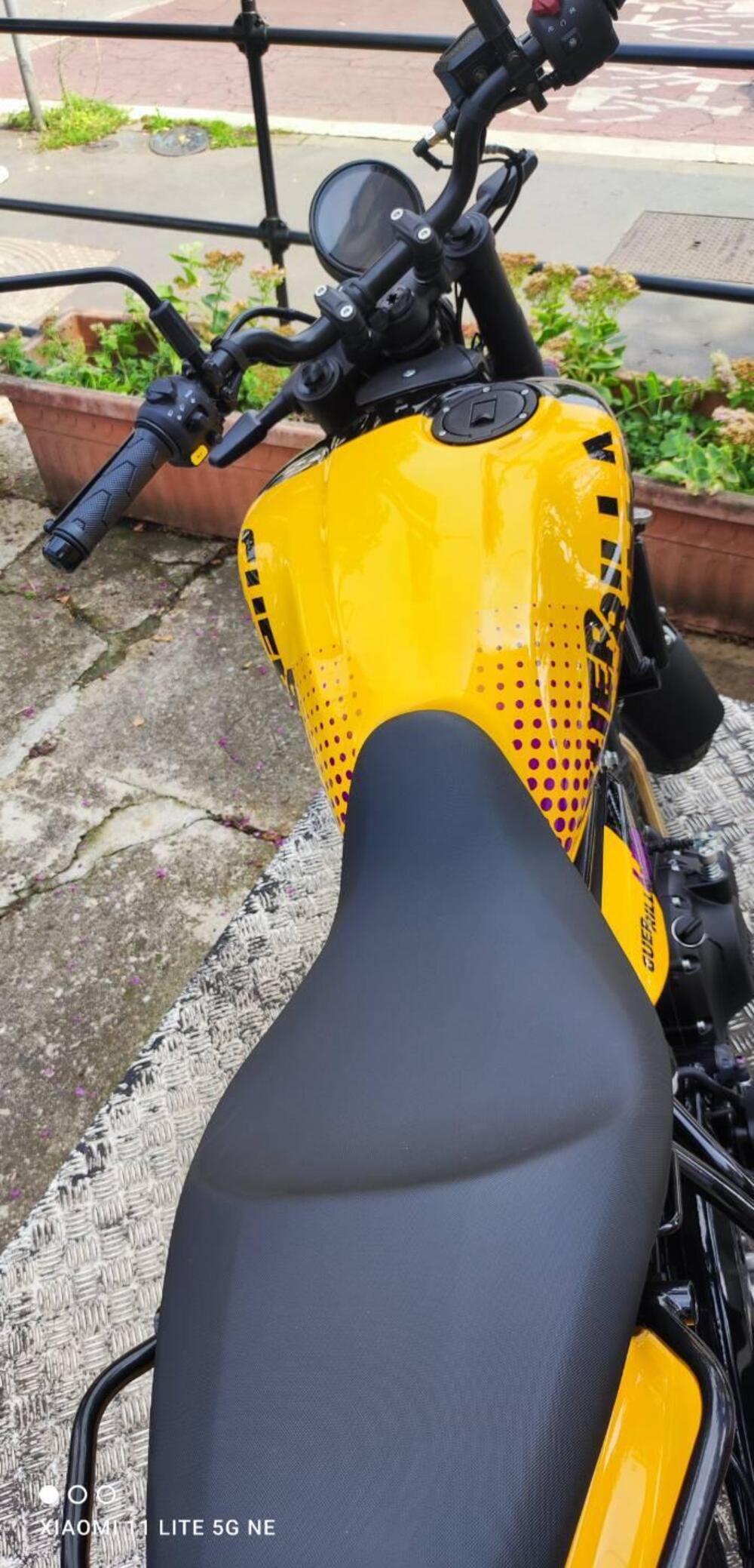 Royal Enfield Guerrilla 450 (2024 - 26) (8)