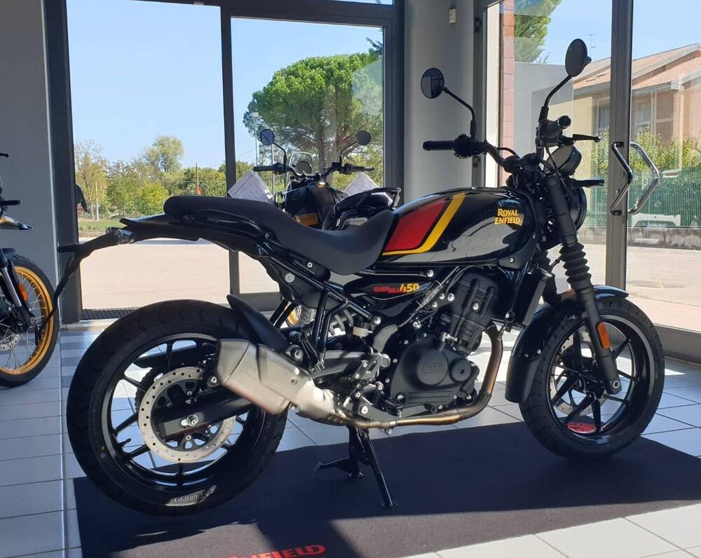 Royal Enfield Guerrilla 450 (2024 - 26) (3)