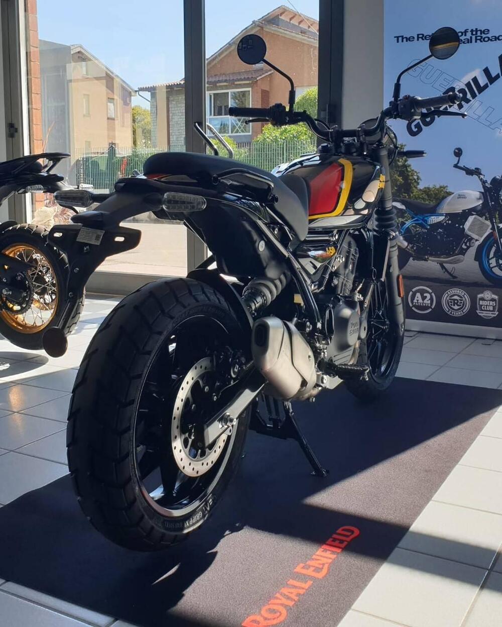 Royal Enfield Guerrilla 450 (2024 - 26) (4)