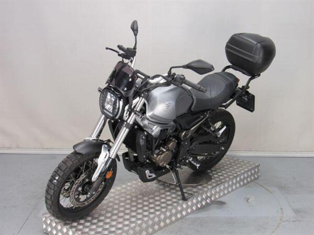 Voge Trofeo 300ACX Scrambler (2021 - 25) (3)