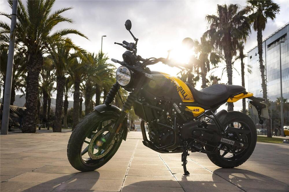 Royal Enfield Guerrilla 450 (2024 - 26)