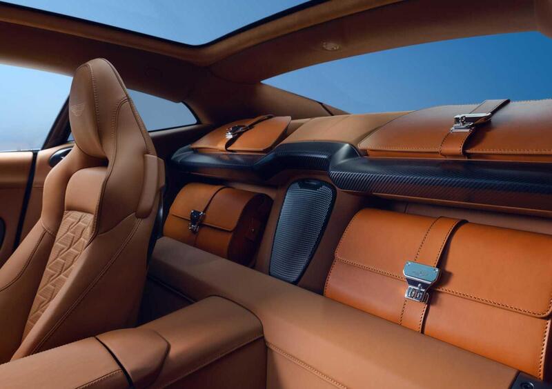 Aston Martin Vanquish (12)