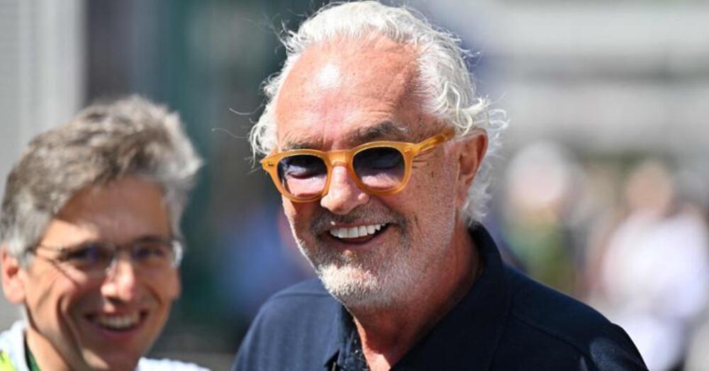 Flavio Briatore stronca la pizza napoletana e sfida: &ldquo;Sembra di avere un chewing gum&rdquo;. E sul suo Crazy partenopeo con margherita a 17 euro...