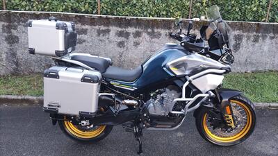 CFMOTO 800MT Touring (2022 - 25) usata